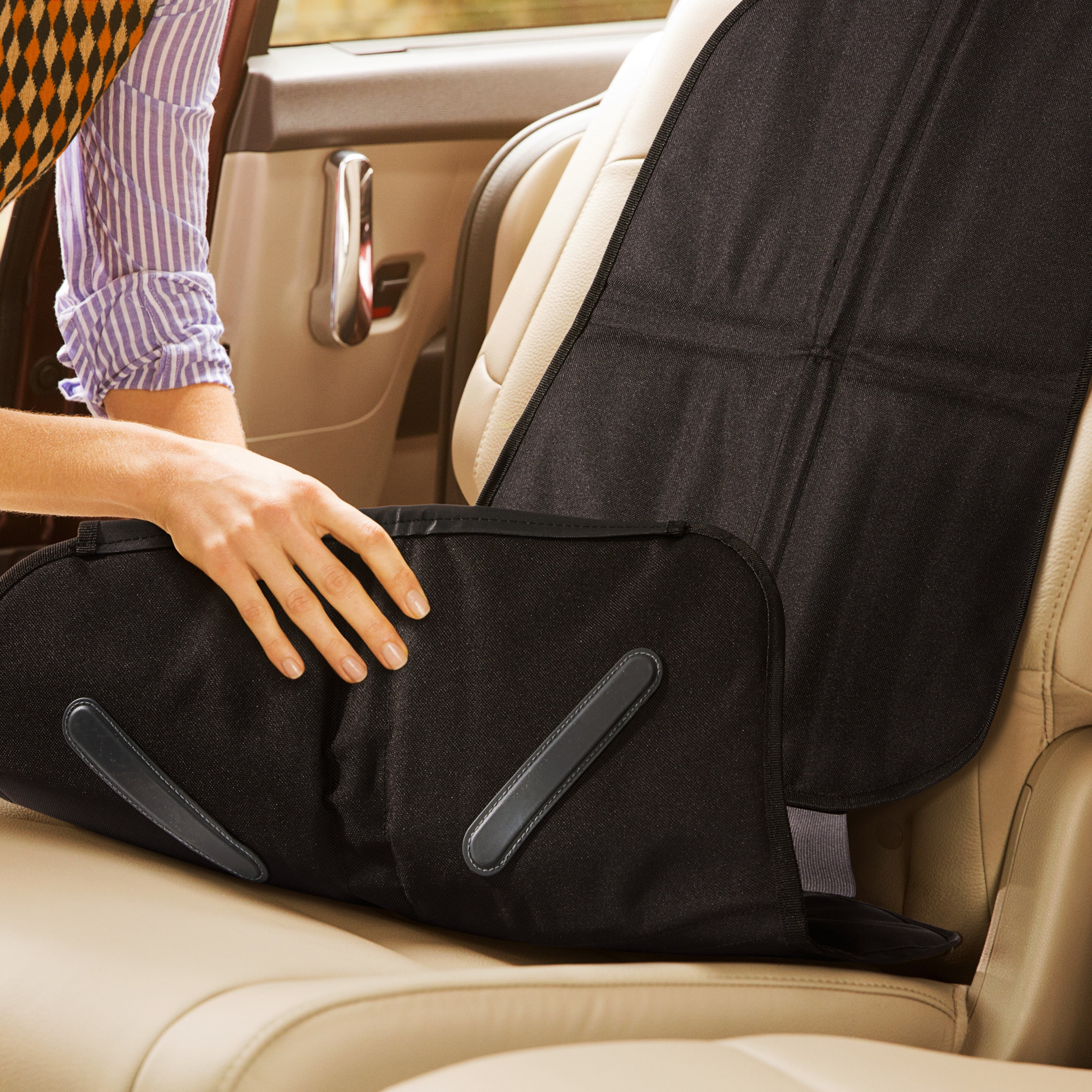 SafeFit Complete Toddler Car Seat Protector (Black, 18 in x 48 in) a0y9u