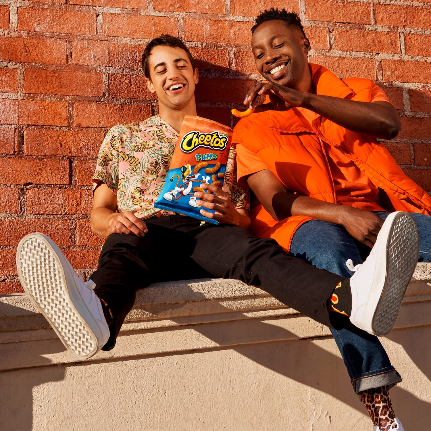 Cheetos Puffs Cheese Flavored Snack Chips (Original, 8 oz) 82niq - Image 4