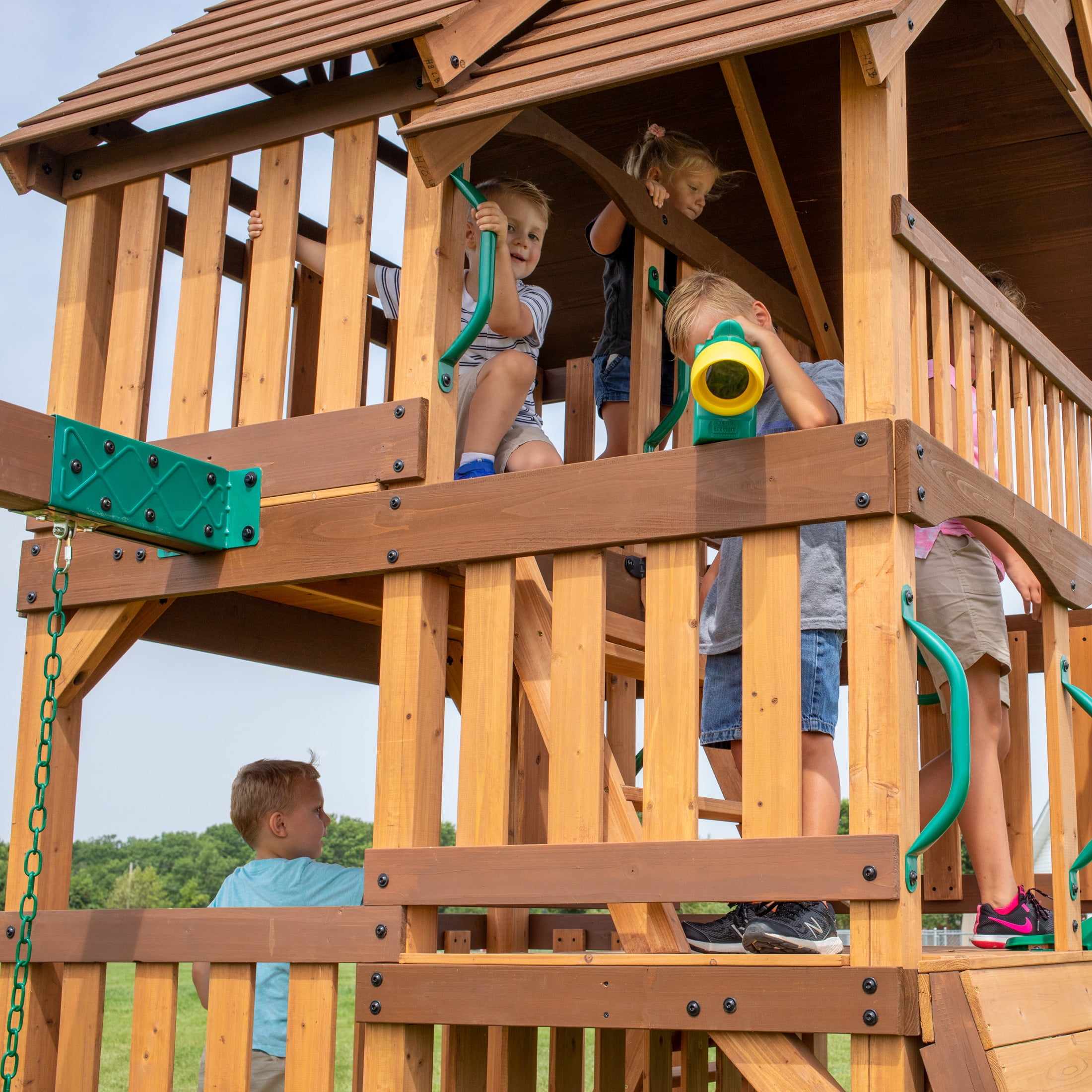 Backyard Discovery Highlander Cedar Wood Swing Set with Wave Slide and Three-Story Clubhouse (Brown, 10 ft Slide) 3xbnq