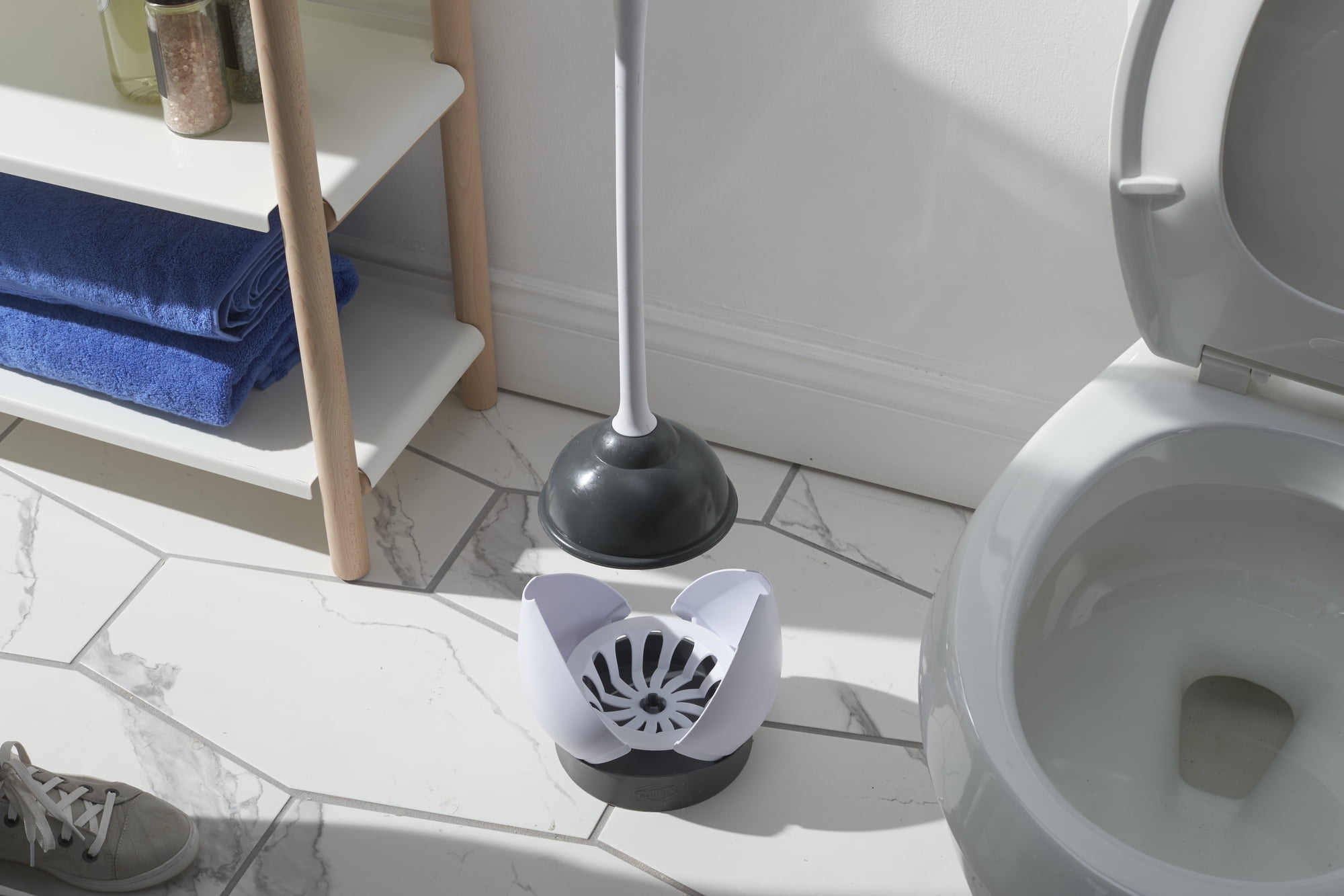 Clorox Hideaway Toilet Plunger with Caddy (White, 19.5 in) 2dmgj