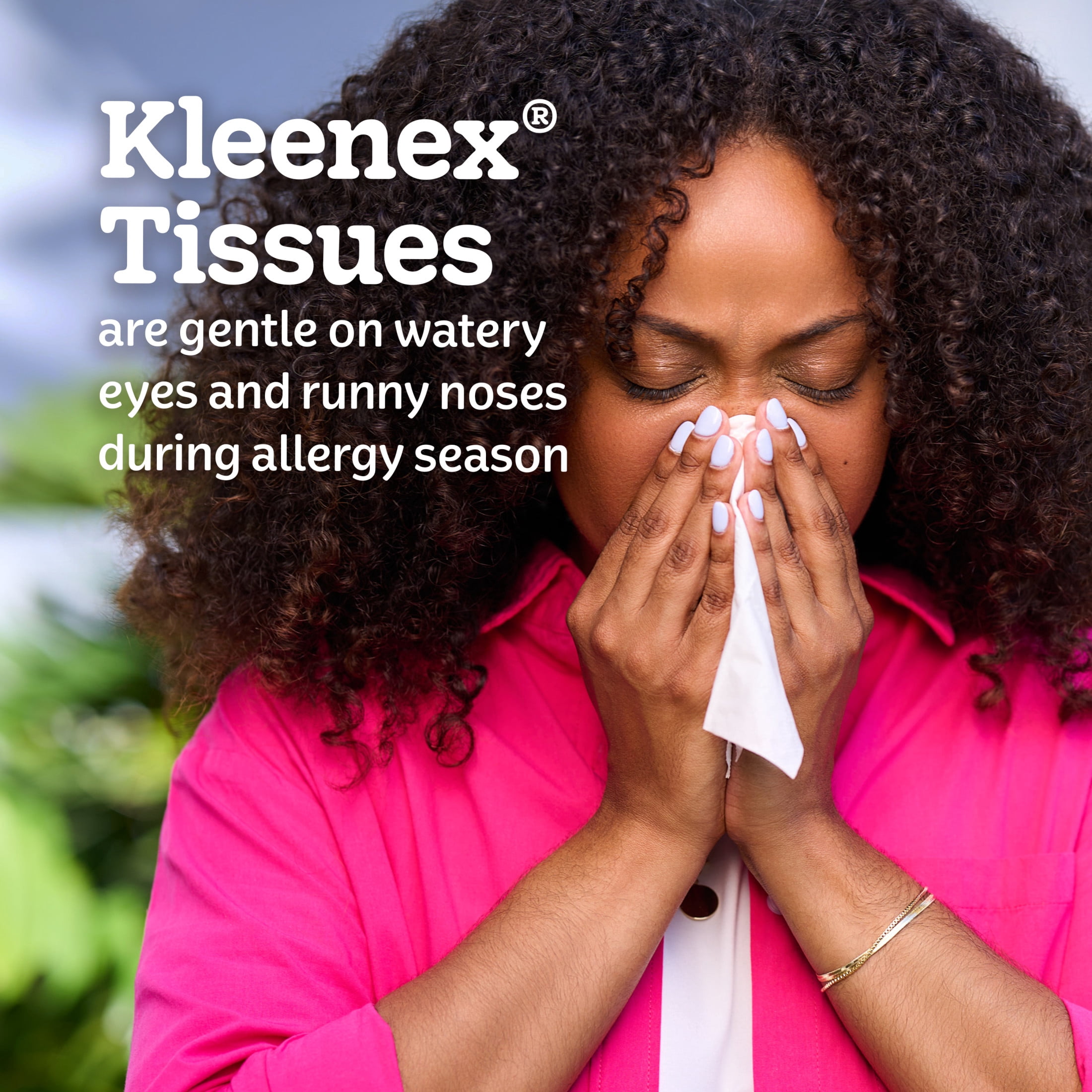 Kleenex Perfect Fit Facial Tissues, 2-Ply Soft & Absorbent Paper Tissues (White, 100 Total Tissues) 8k9j1