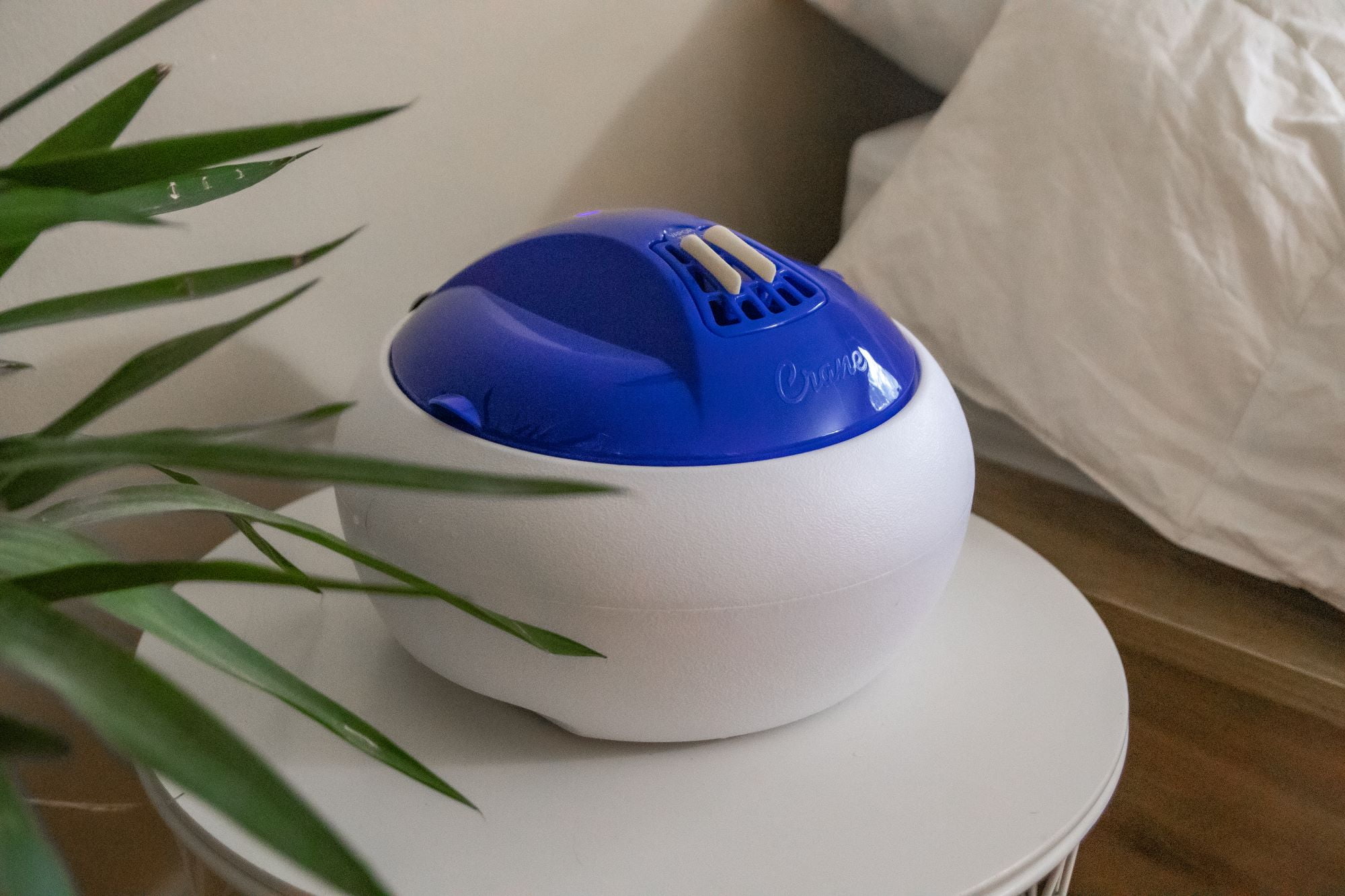 Crane USA Pure Steam Vaporizer, Filter Free Warm Mist Humidifier for Cough and Congestion Relief (Blue, 1 Gallon) 41nx4