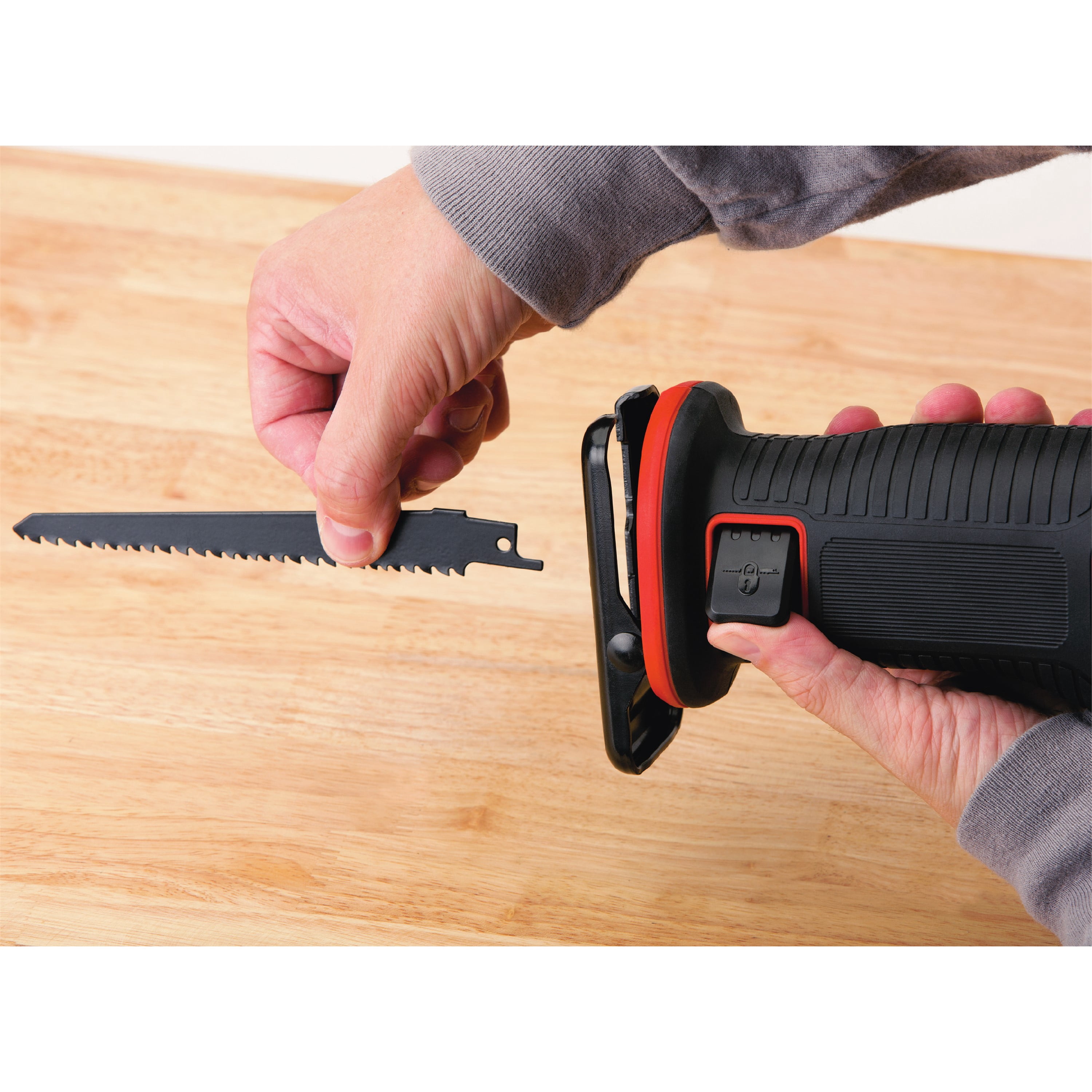 BLACK+DECKER 20V Max Cordless Reciprocating Saw with Lithium Battery (Black, 7/8 in Stroke) jfgtm