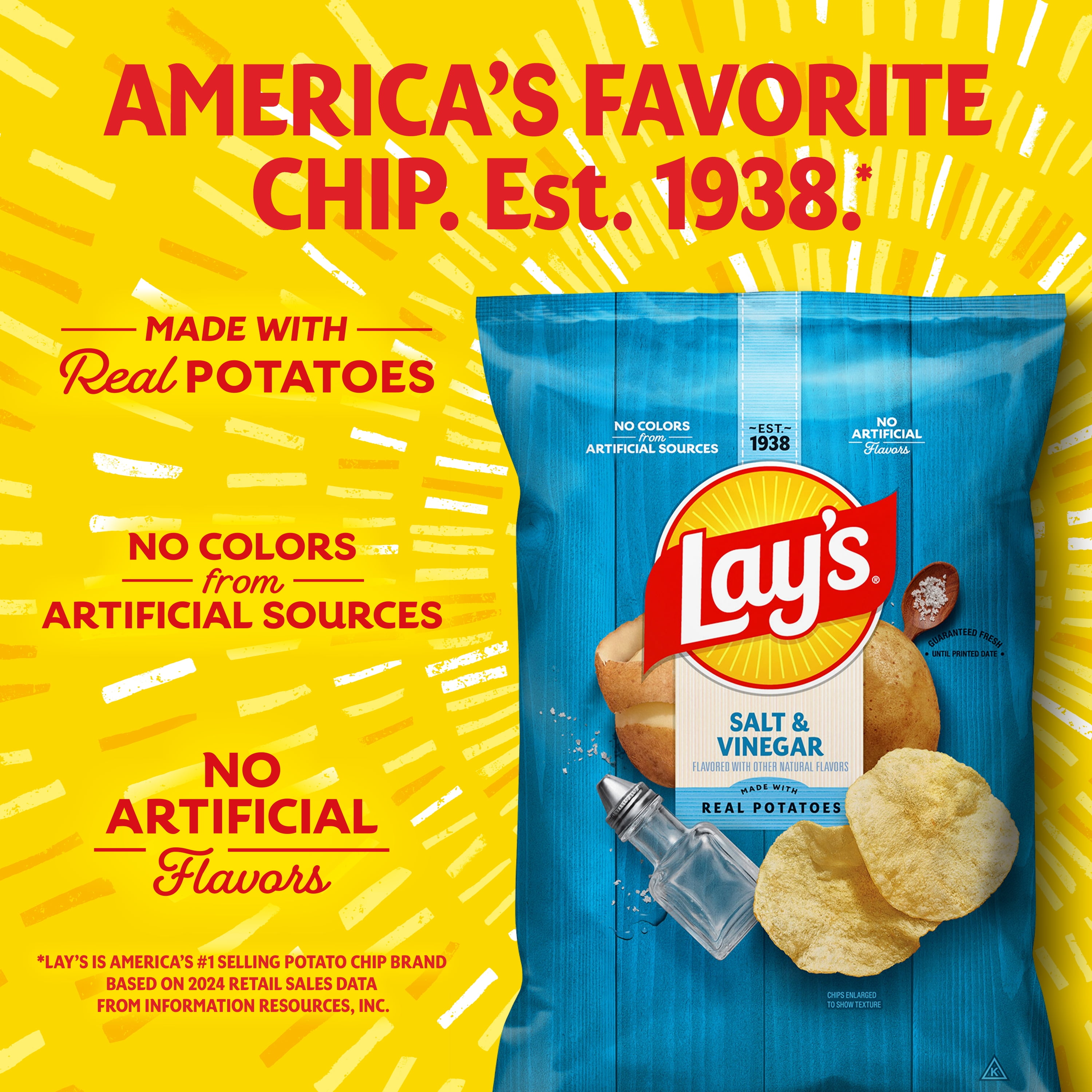 Lay's Salt & Vinegar Potato Chips, Crispy Savory Snack (7.75 oz) 8n27p