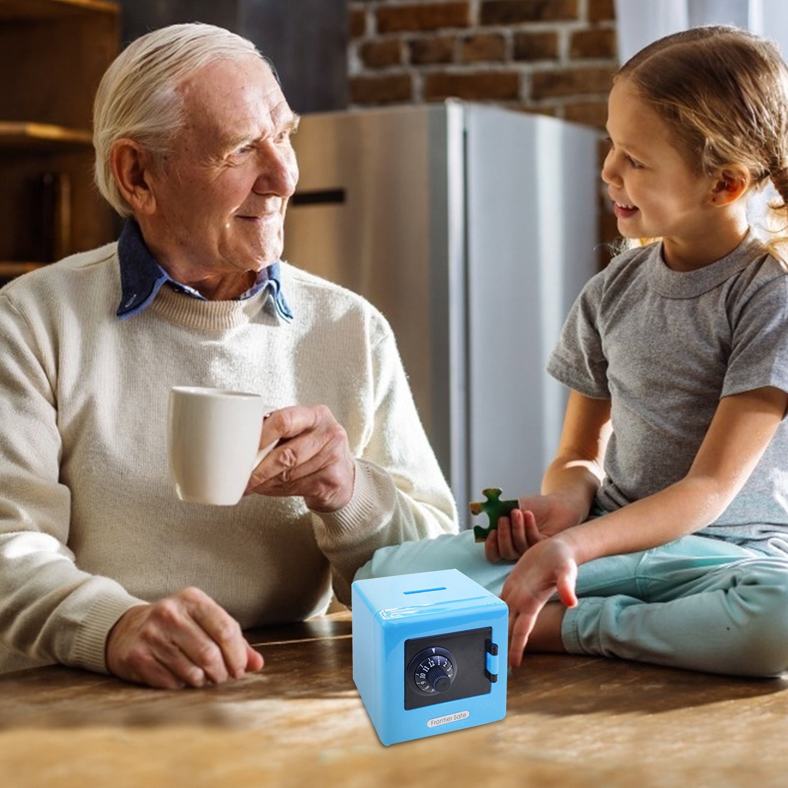 Elainilye Mini Safe Lock Box for Kids Personal Savings and Storage (Blue, 6 in x 5 in x 4 in) i4tnk