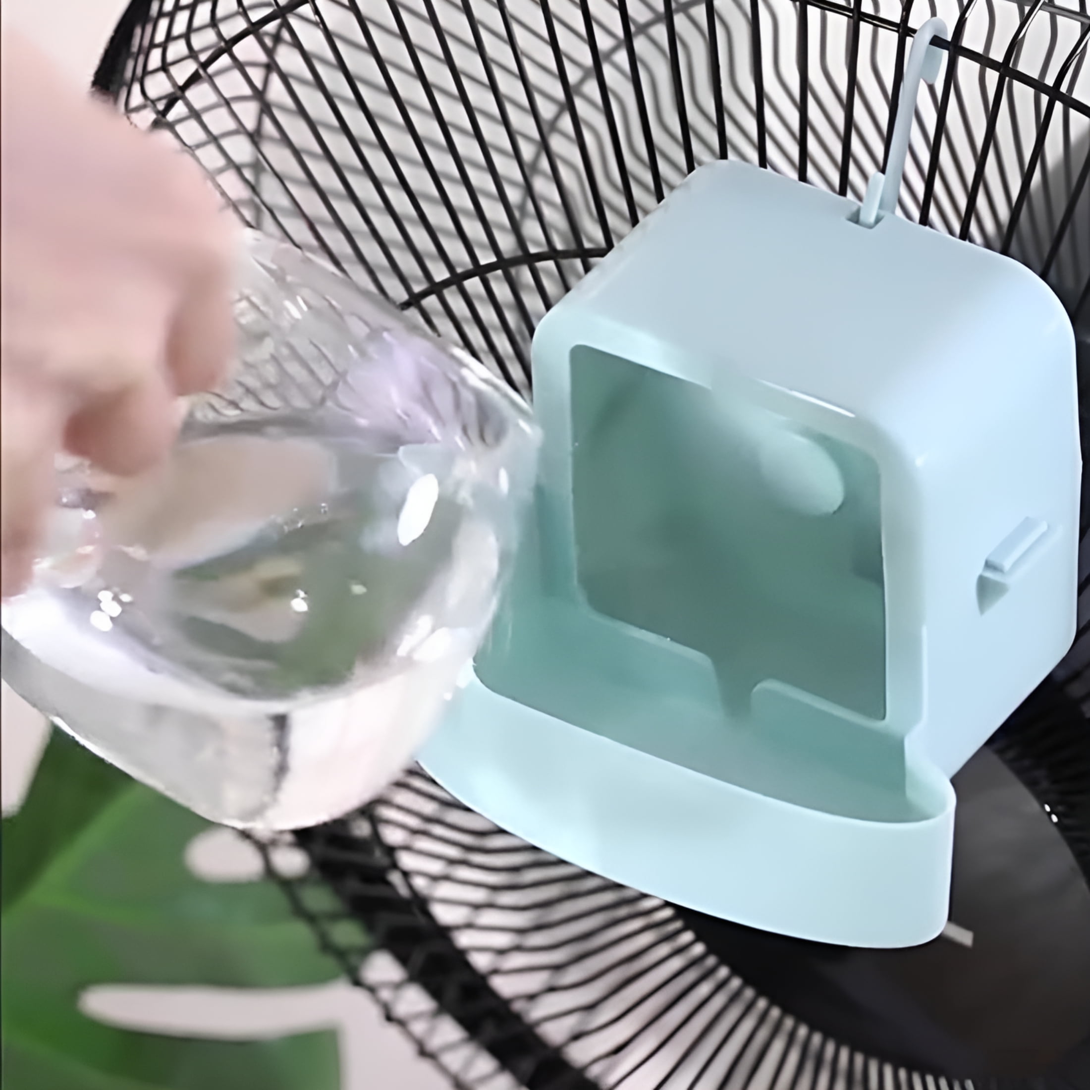 Hibibud Electric Cooling Fan with Ice Tray, 360° Oscillating Desktop Fan, Adjustable Speed Silent Air Circulator (White, 12 in) iwdcd