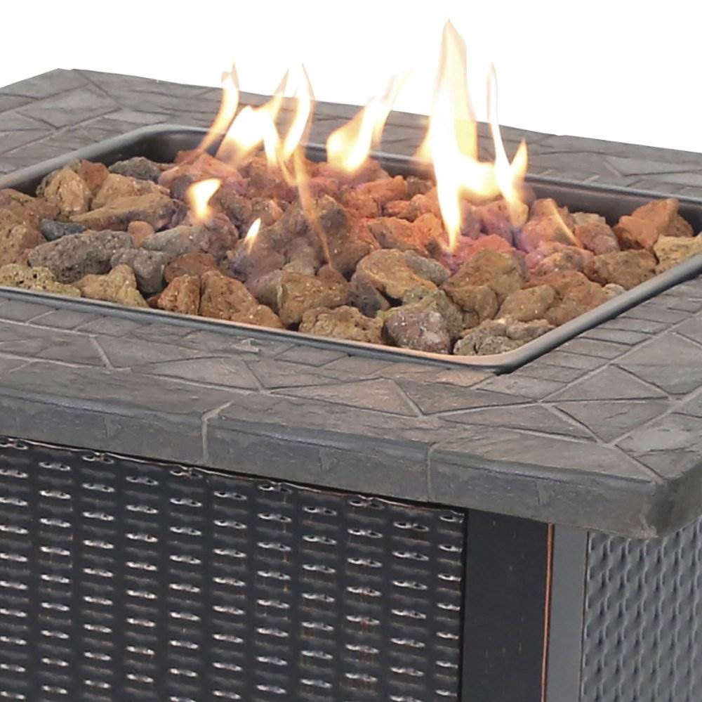 Endless Summer Outdoor LP Gas Fire Pit with Lava Rocks and Protective Cover (Black, 30 x 30 x 24 in) x3vdf