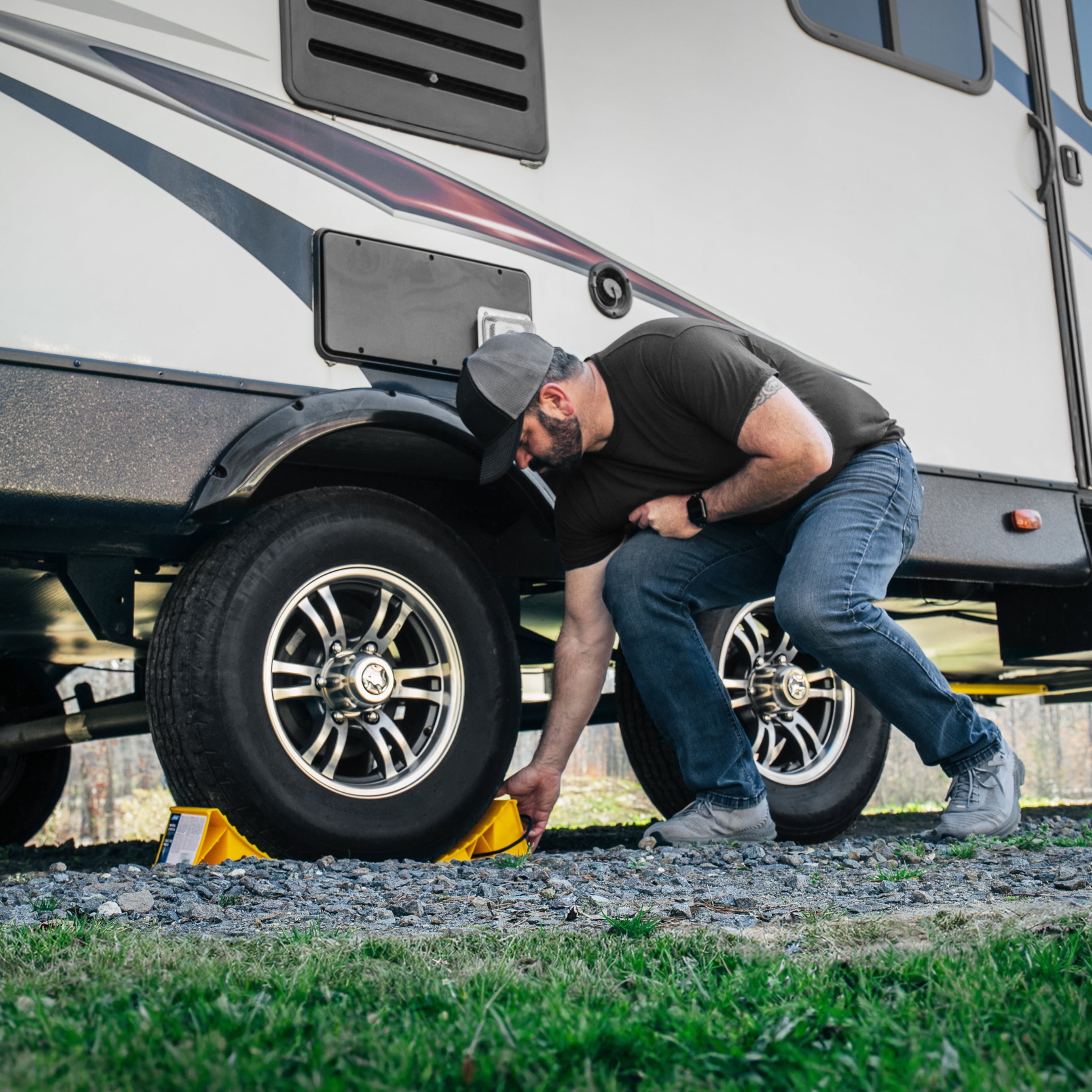 Camco RV Wheel Chocks with Rope for Tires Up to 26 in (Yellow, 2 Pack) ux4dh