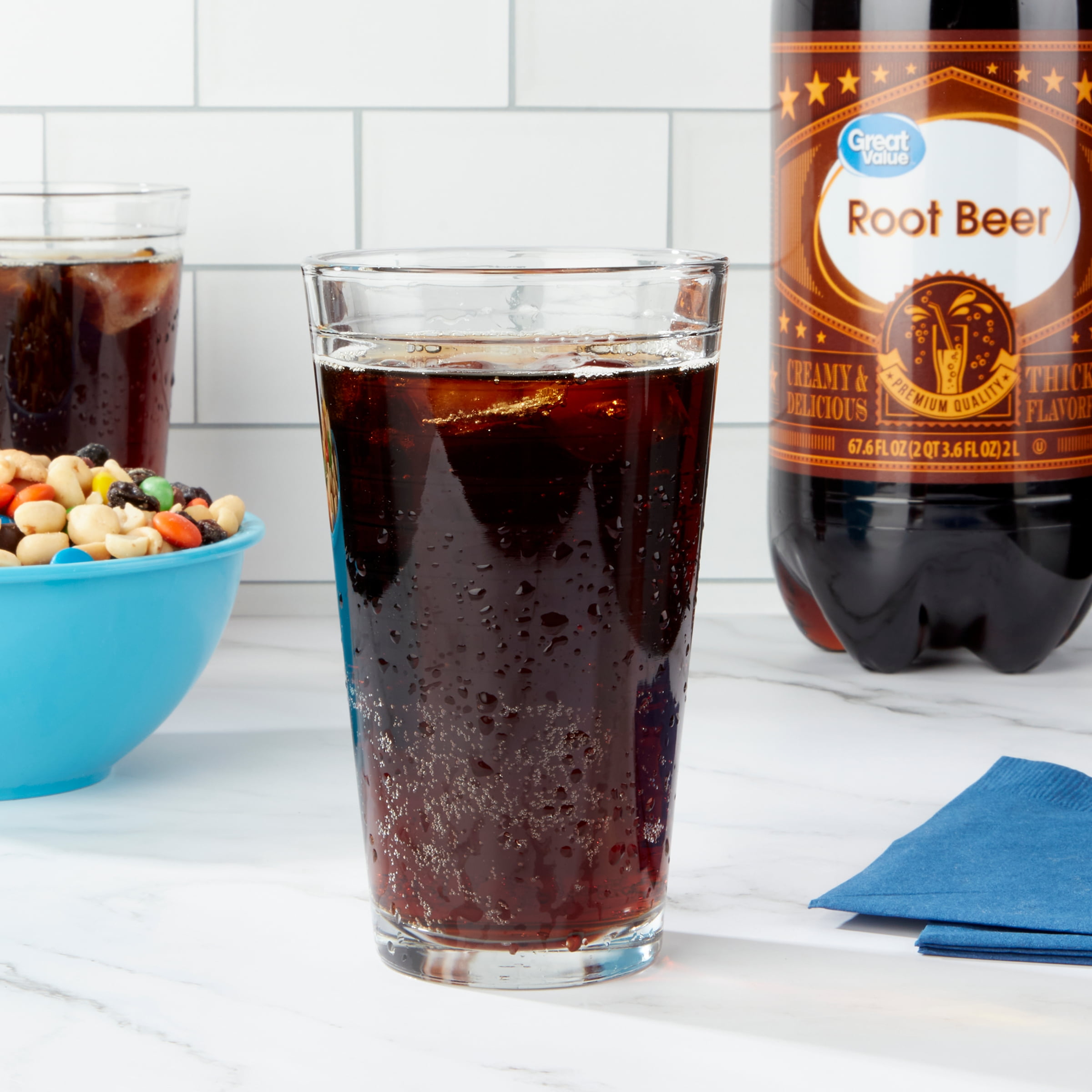Great Value Root Beer Soda (Classic Creamy Flavor, 67.6 fl oz) ptcwn