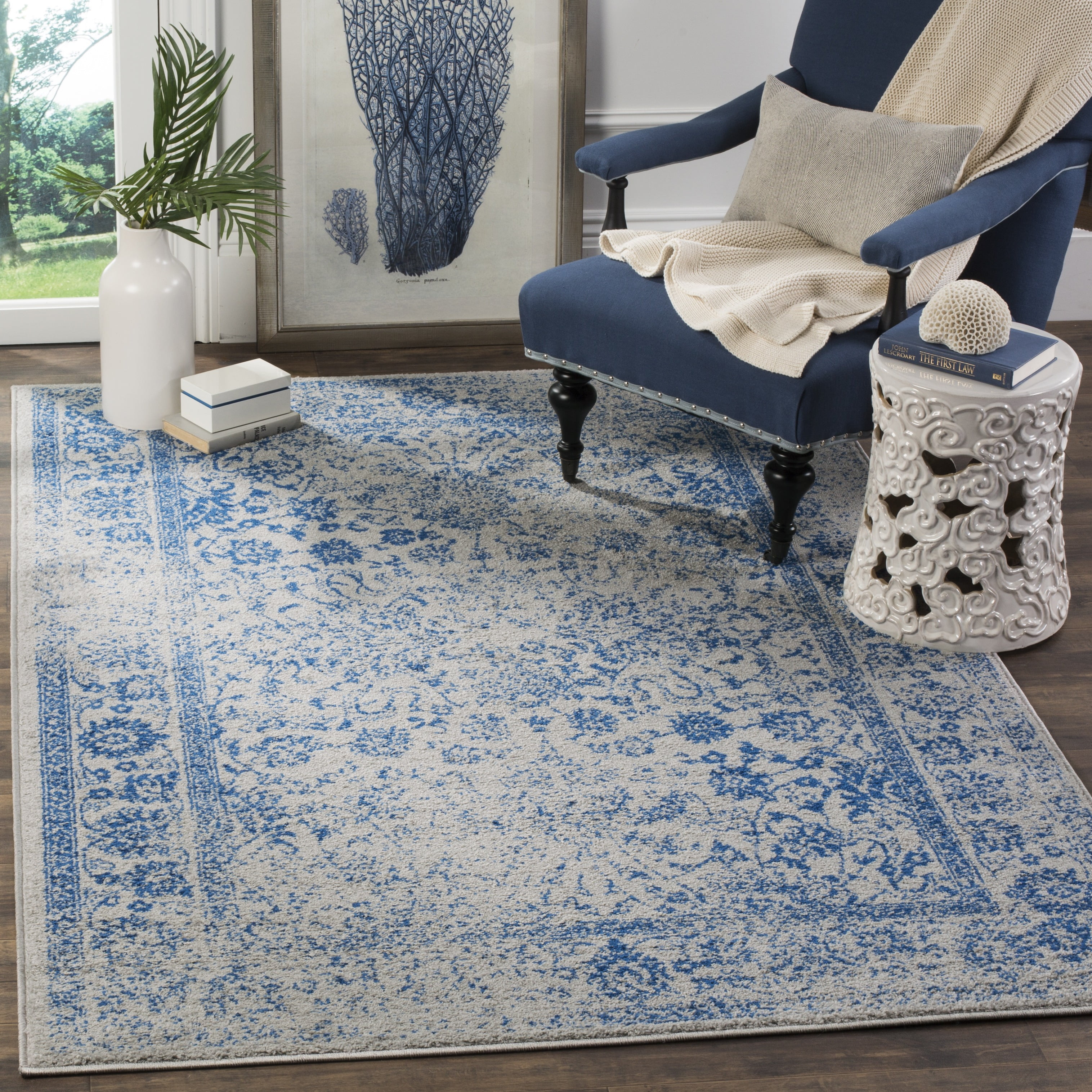 Safavieh Adirondack Wyatt Traditional Distressed Area Rug (Grey/Blue, 5 ft 1 in x 7 ft 6 in) zk0zh