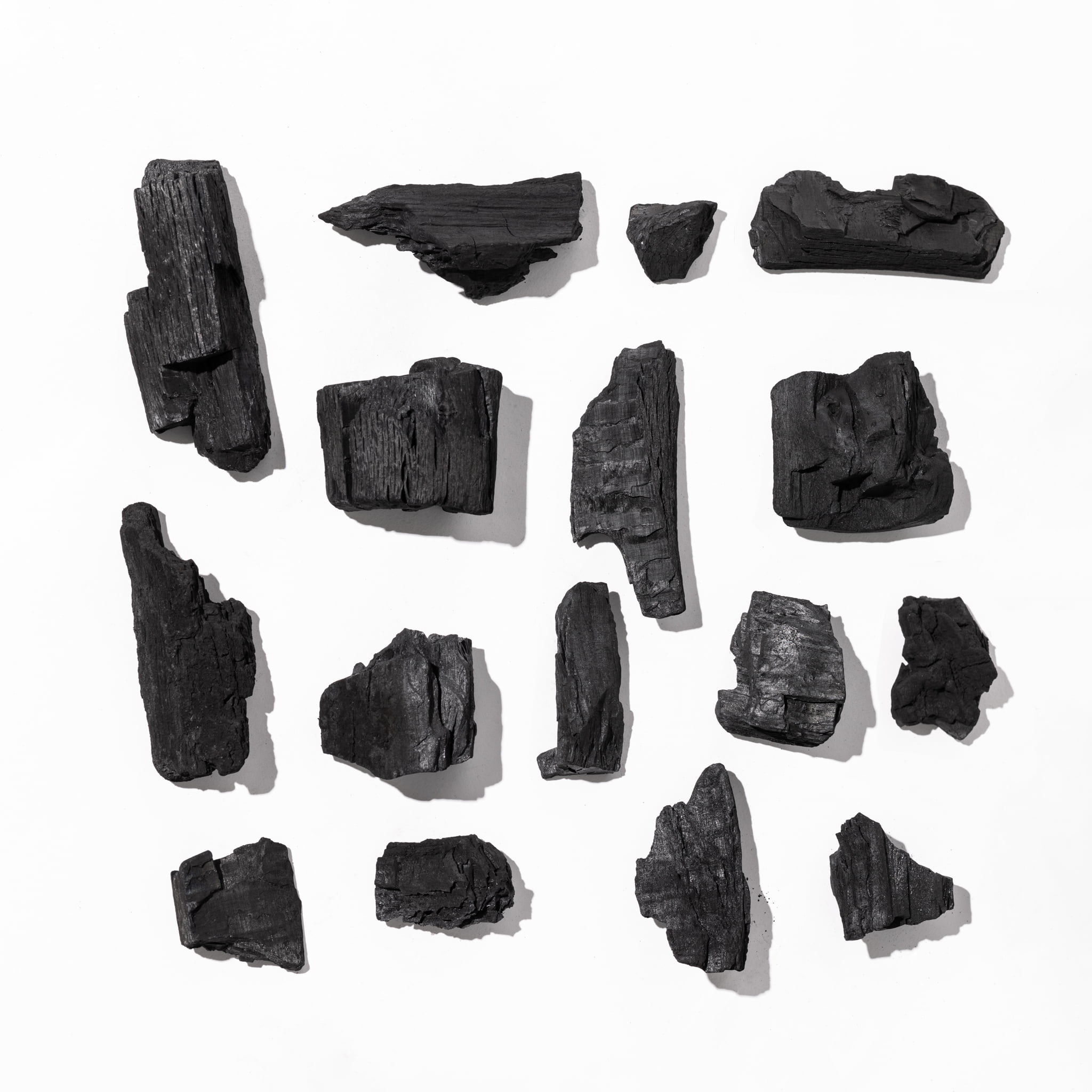 Fire & Flavor Premium All Natural Hardwood Lump Charcoal (20 lb) d65u0
