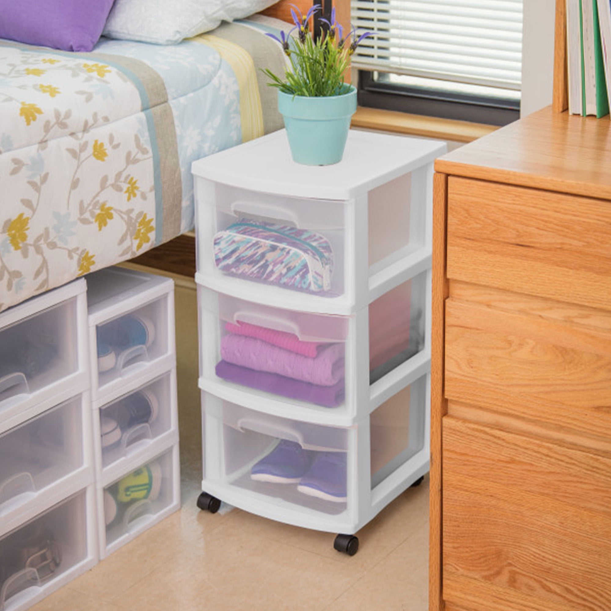 Sterilite 3 Drawer Rolling Storage Cart Organizer with Wheels (White, 4 Pack) 55wf9