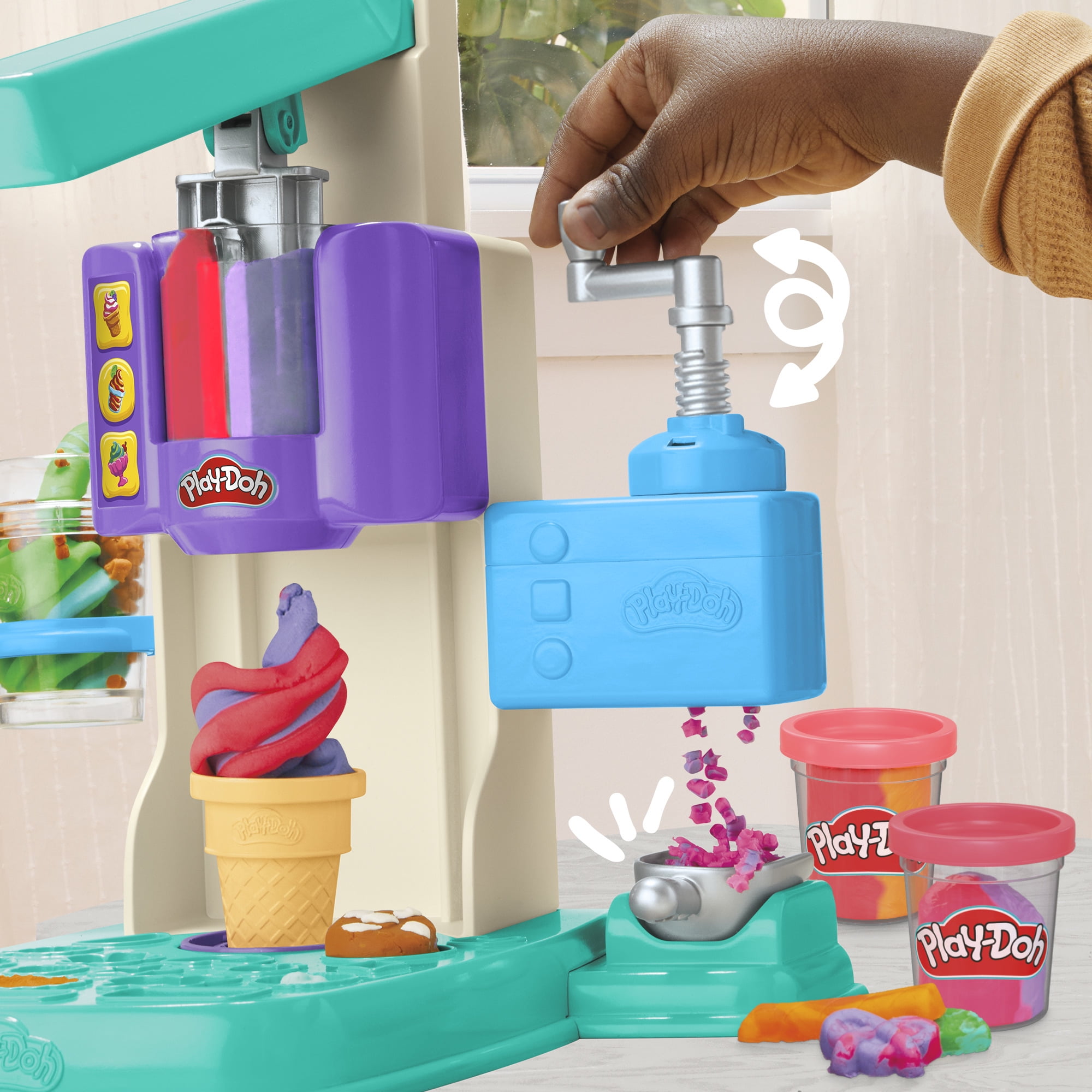 Play-Doh Rainbow Swirl Ice Cream Playset with Pretend Kitchen Accessories (Multi-Color, 10 oz Total) 93xo5