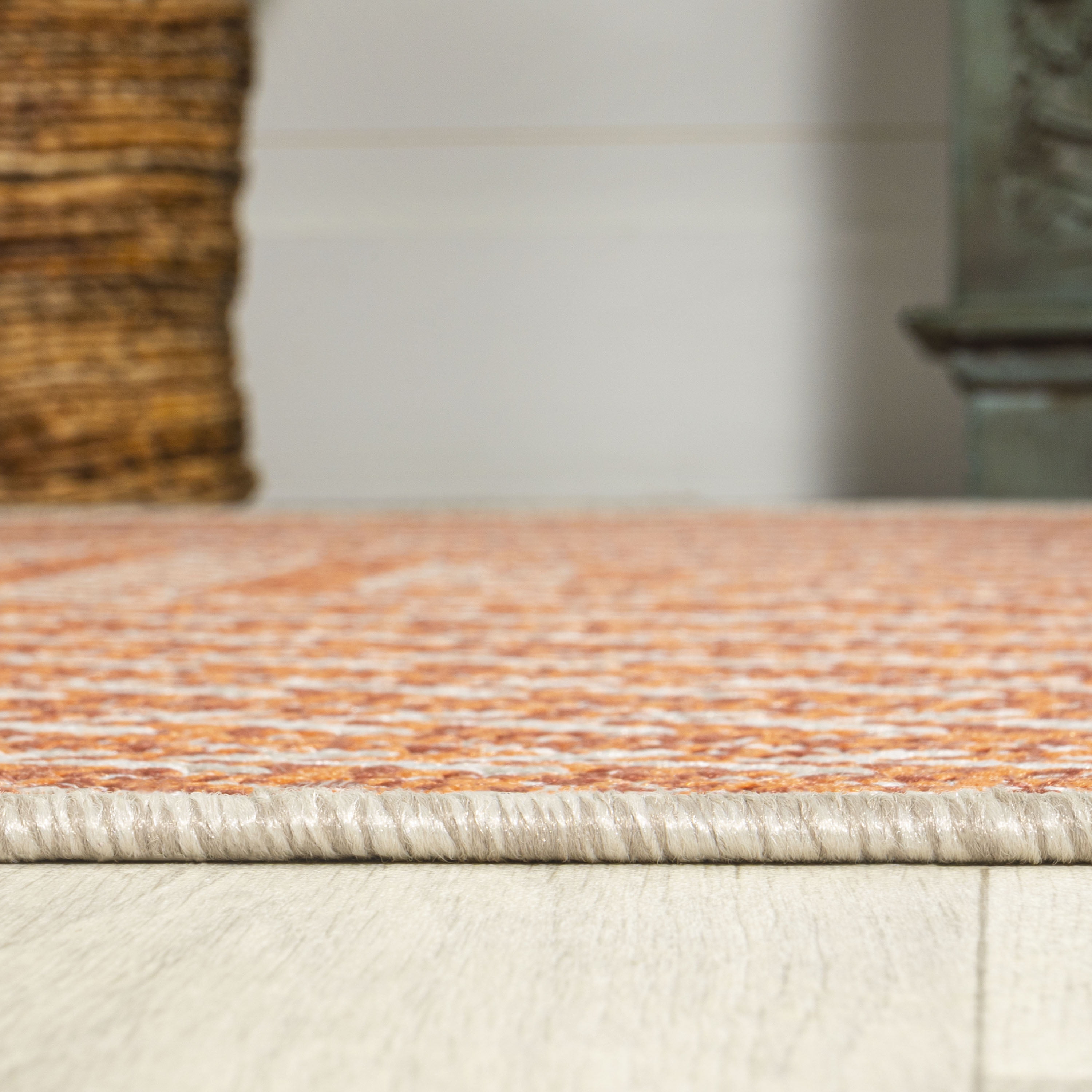 JONATHAN Y Santa Monica Area Rug, Chevron Concentric Squares Modern Indoor Outdoor Decor (Orange and Cream, 8 ft x 10 ft) y4005