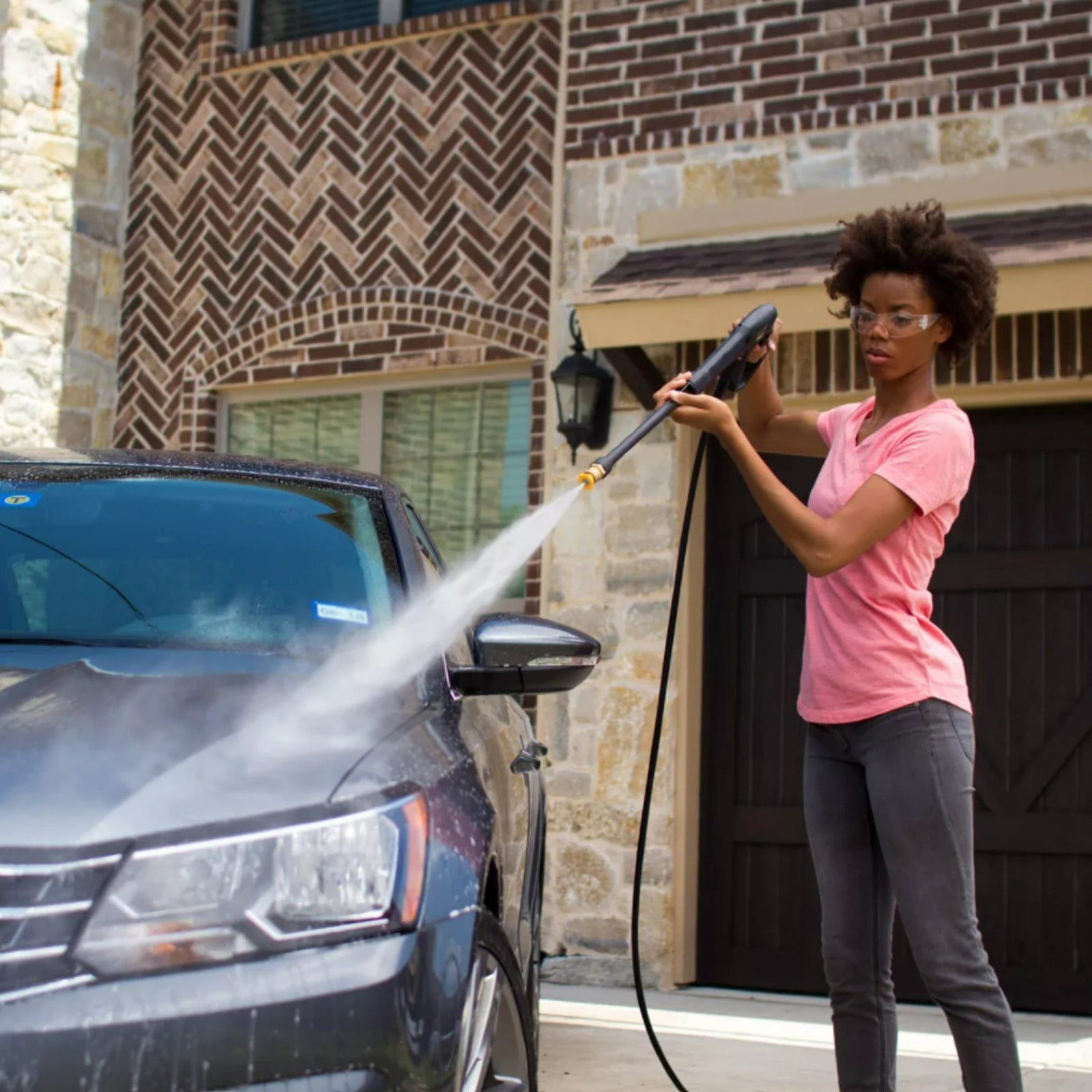 Kärcher K1700 Cube Electric Pressure Washer, 1700 PSI, 1.2 GPM, Compact Design with Detergent Tank (1700 PSI) d0uhp