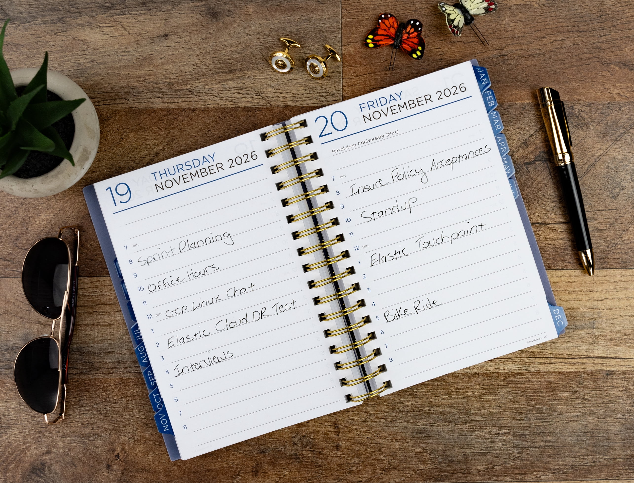 SEE IT BIGGER Daily Planner, 15-Month Appointment Book, Easy-to-Read Large Font (Grey, 6.25 in x 8.75 in) a8r08