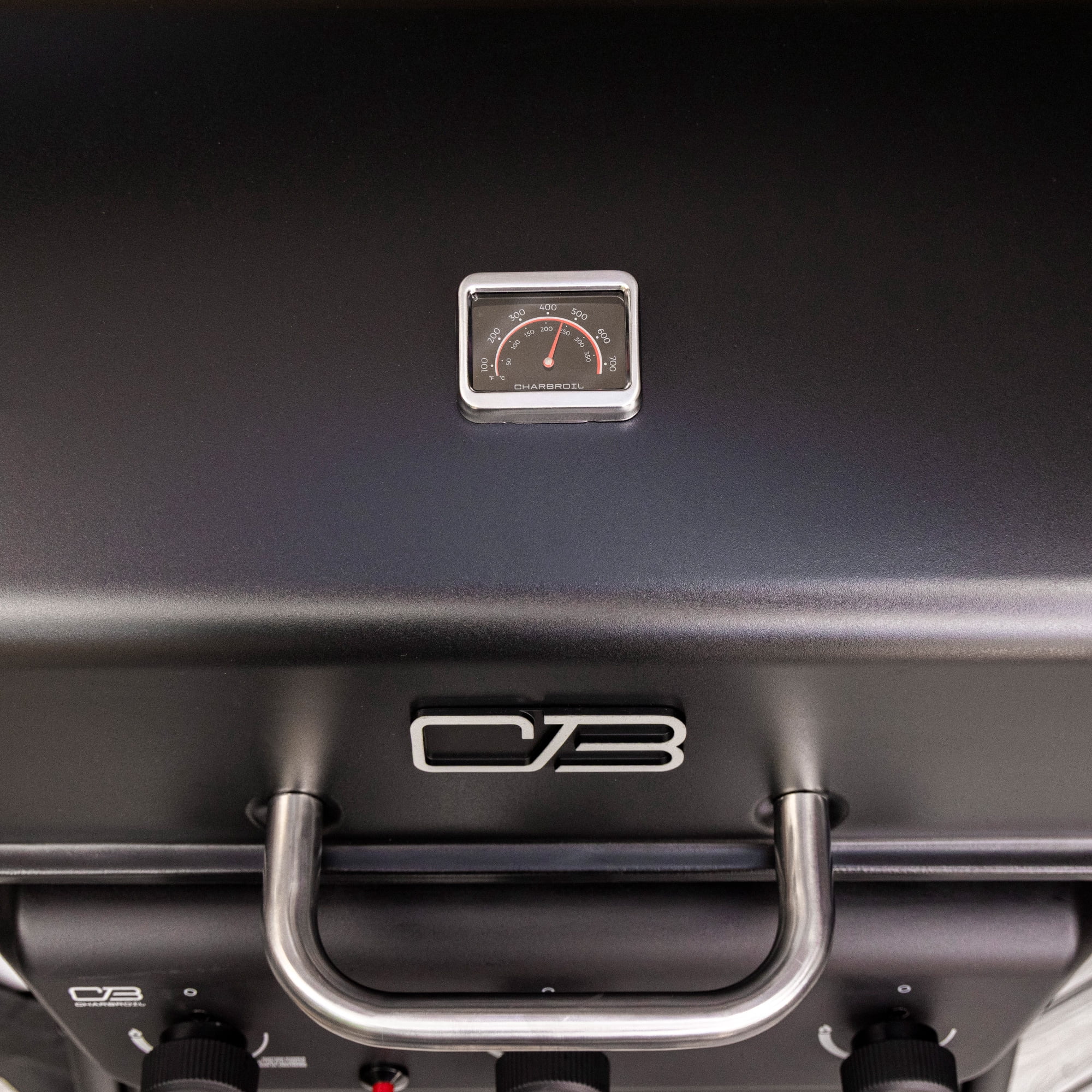 Charbroil Classic Series 3-Burner Gas Grill (Black, 530 sq in) fj7fi