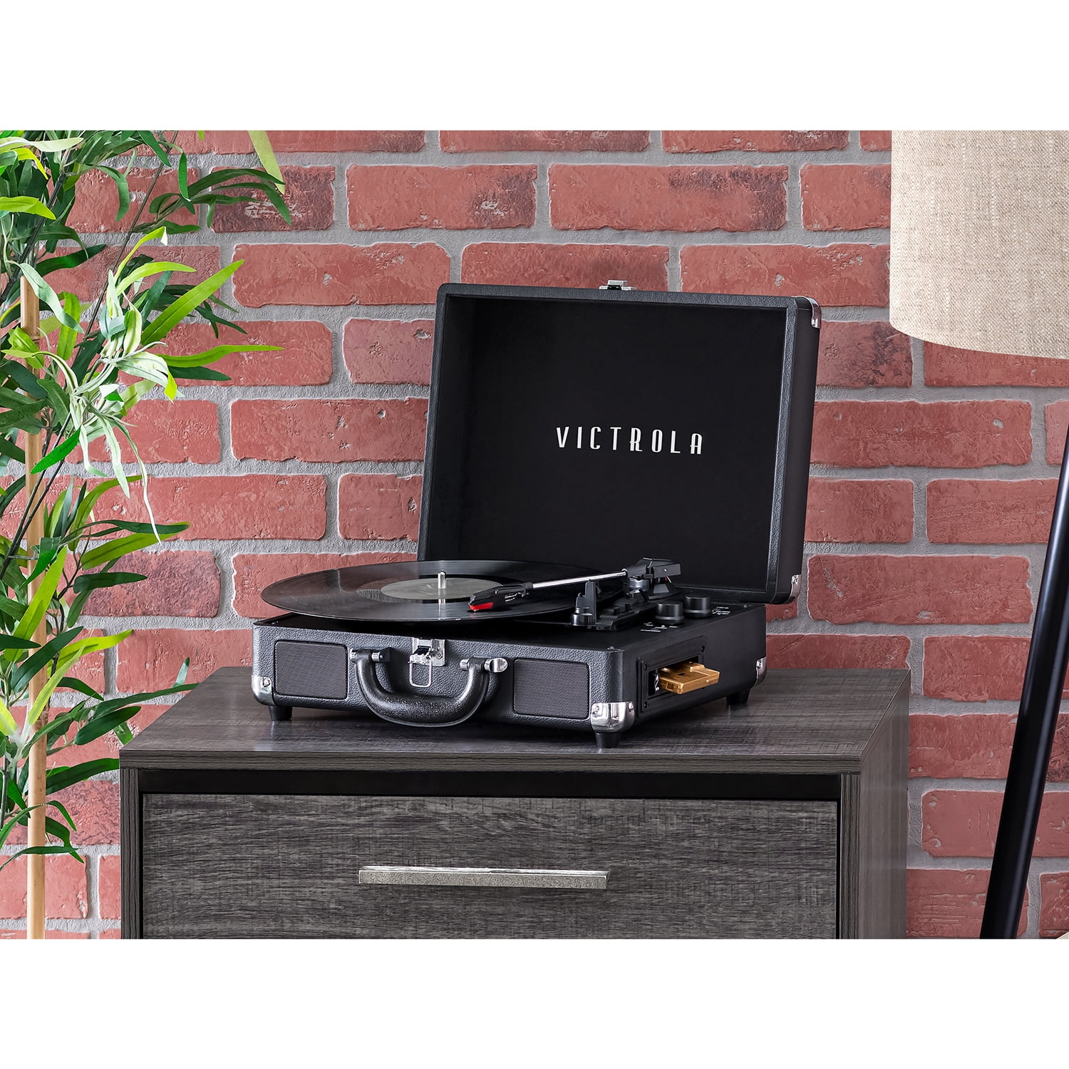 Victrola Journey+ Portable Bluetooth Suitcase Record Player with Cassette Player (Black) vkwkw