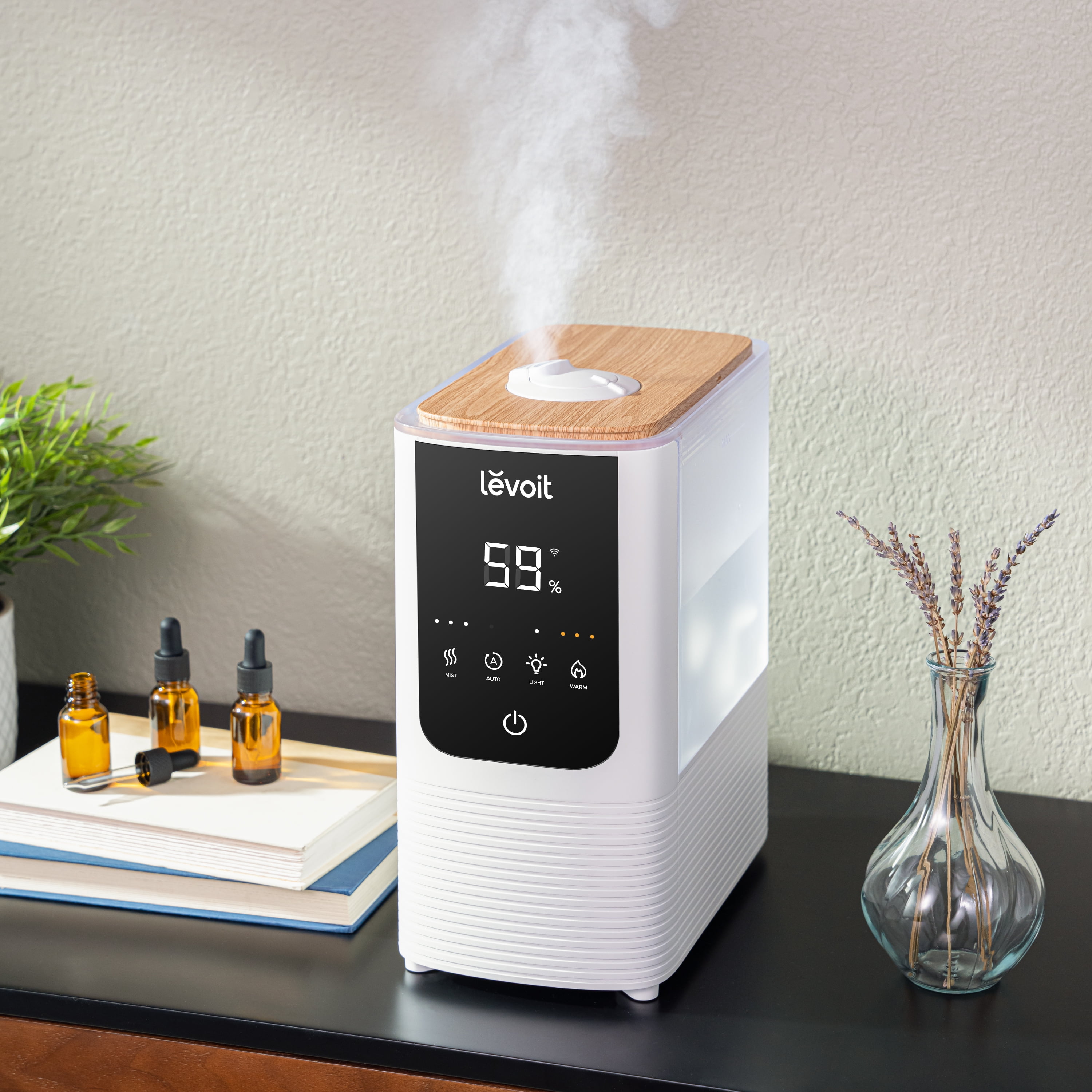 Levoit OasisMist Smart Cool and Warm Mist Humidifier with Aromatherapy (White, 1.19 gal) 04cqh