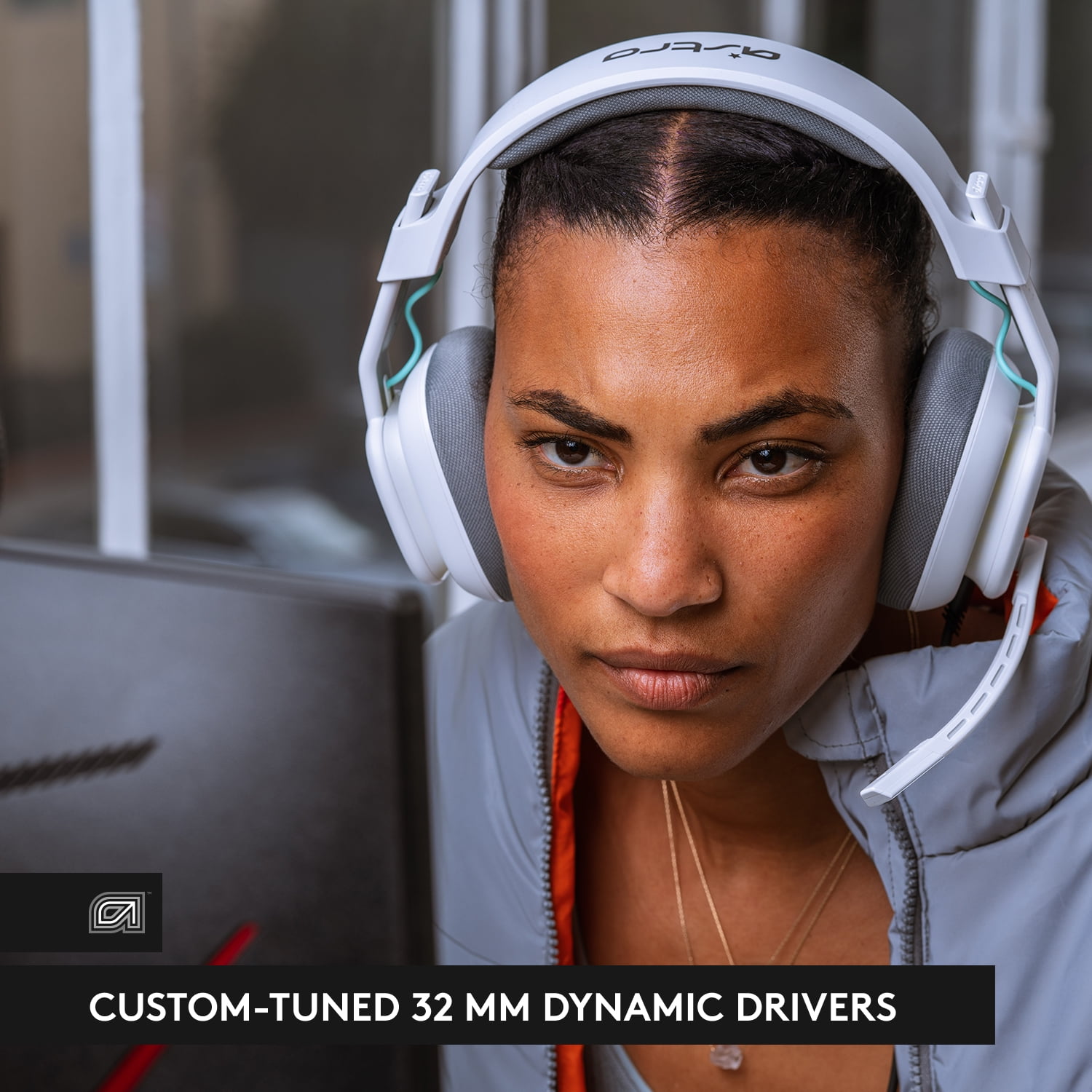 Logitech ASTRO A10 Gen 2 Wired Gaming Headset with Flip-to-Mute Microphone and 32 mm Drivers (White, Over-Ear) b30zg