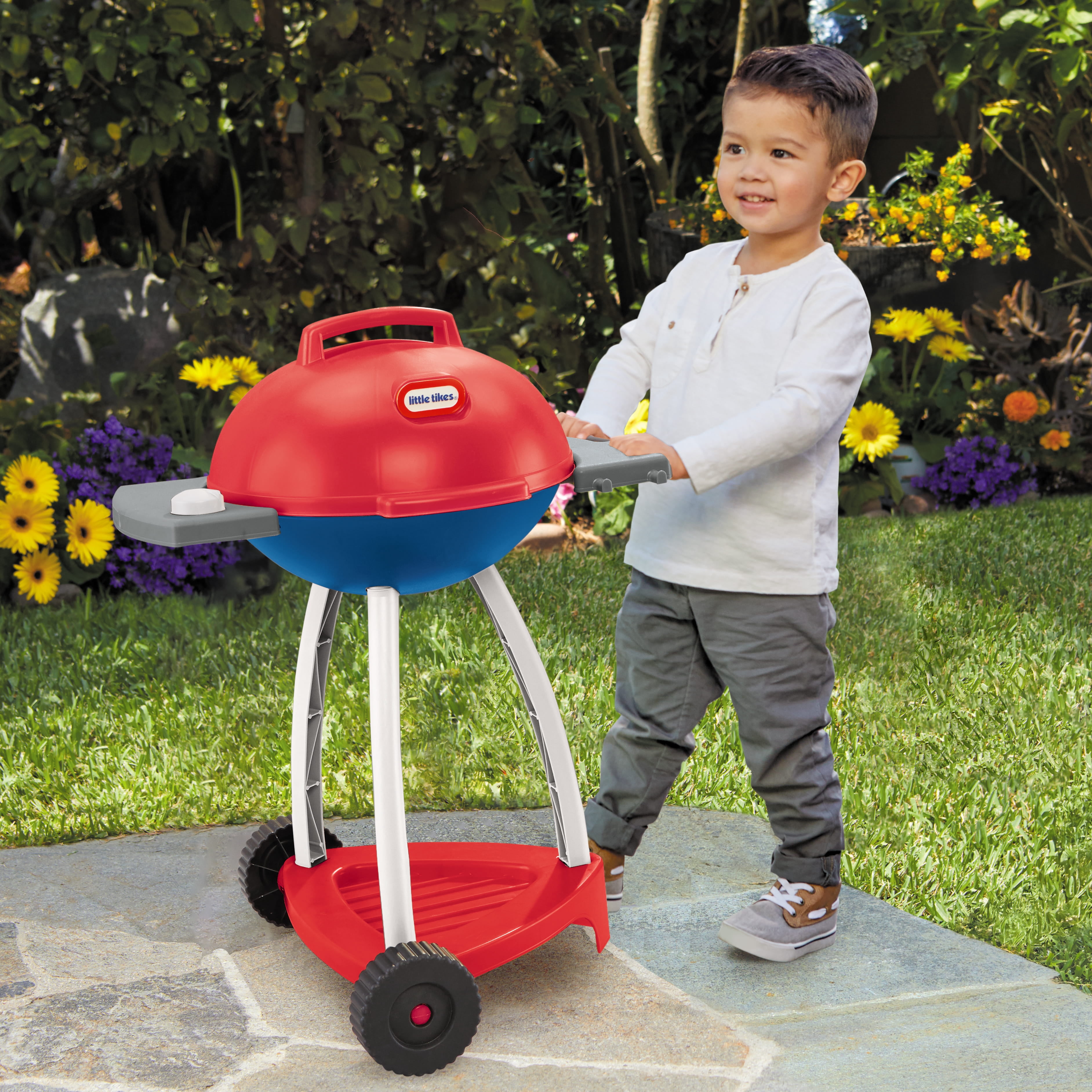 Little Tikes Sizzle & Serve Grill Interactive Cooking Playset with 14 Accessories (Red, 14-Piece Set) dt3xq