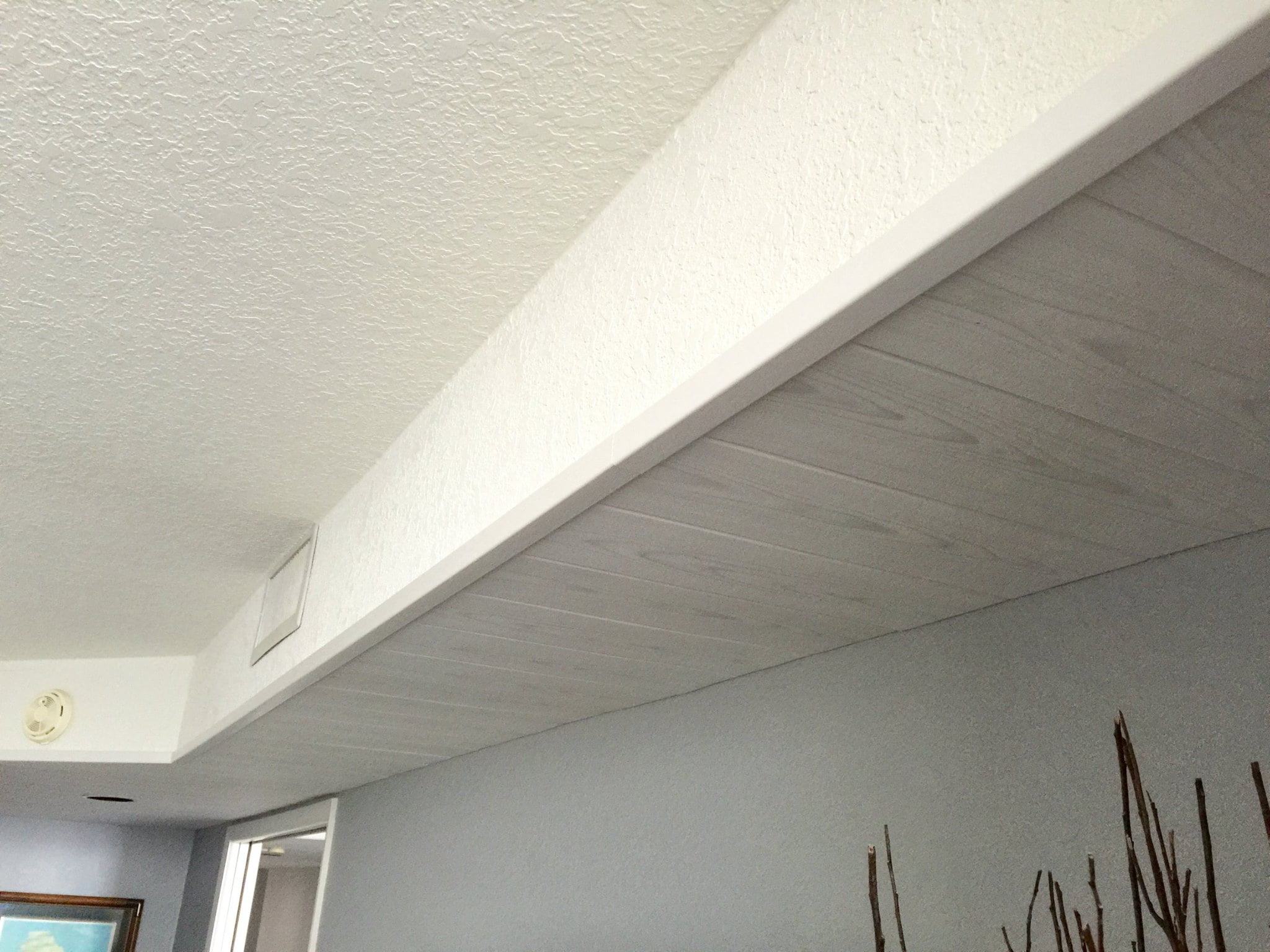 Antique Ceilings Foam Ceiling Planks Wood-Grain Finish (Silver Birch, 48-Pack, 84 sq ft) fk09x