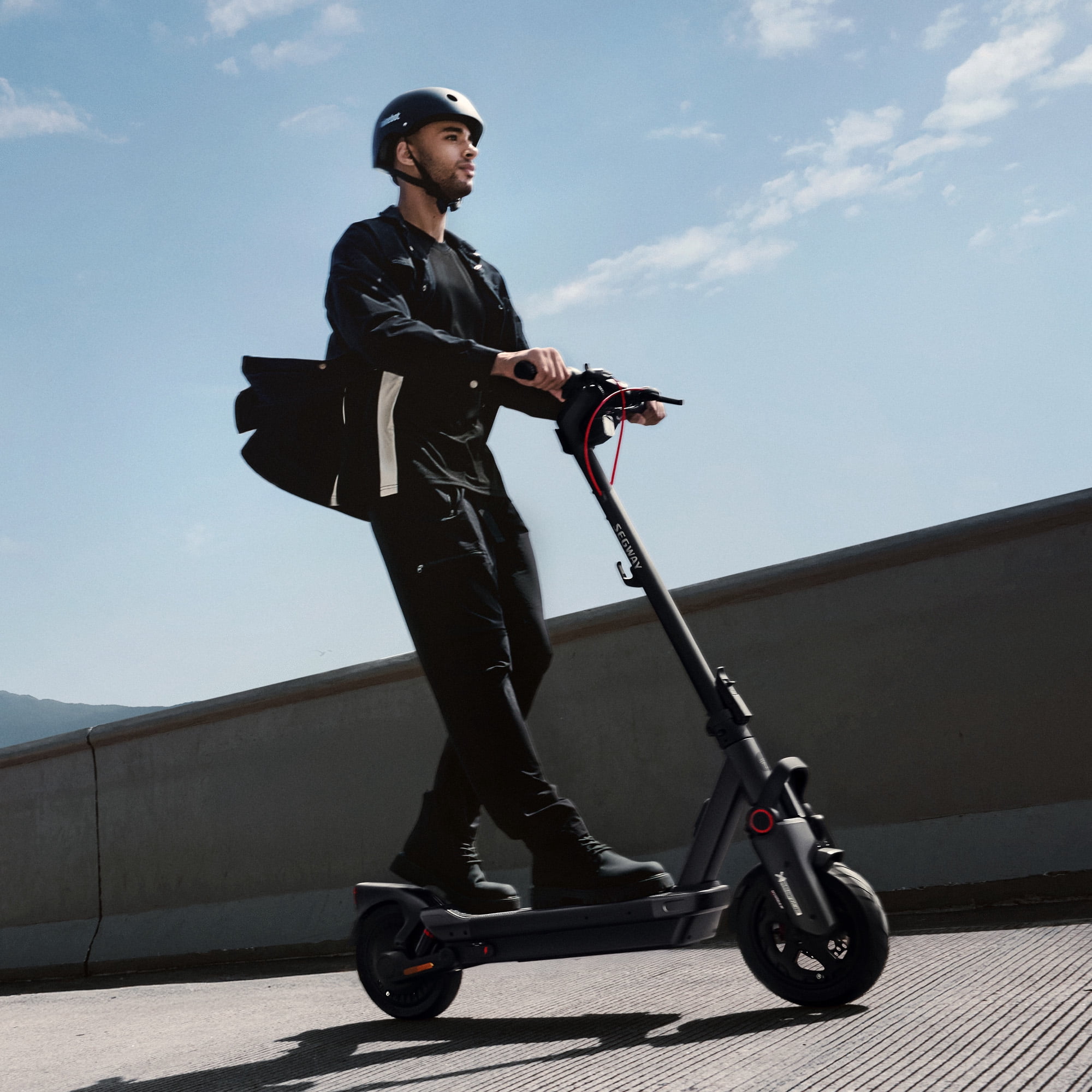 Segway MAX G3 Electric Scooter, High-Performance Commuter with 50-Mile Range and Dual Suspension (Black, 286 lb Capacity) ry5bp