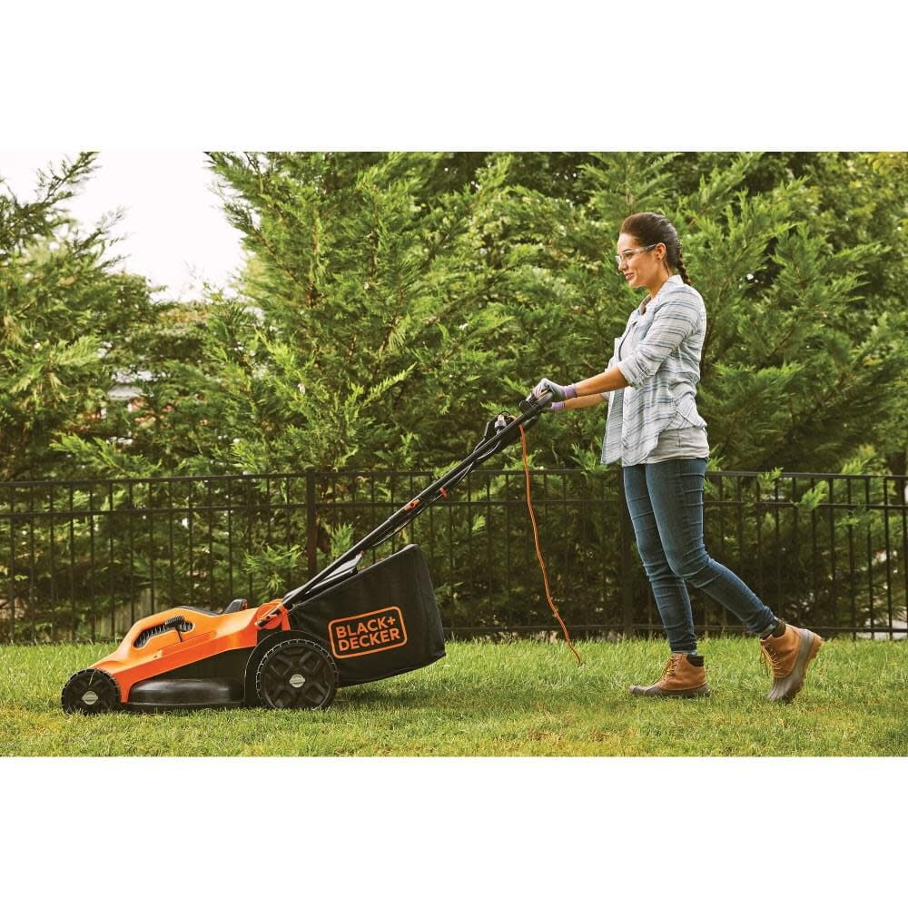BLACK+DECKER BEMW213 13 Amp Corded Electric Lawn Mower with 20 in. Cutting Deck (Black, 20 in.) boeig