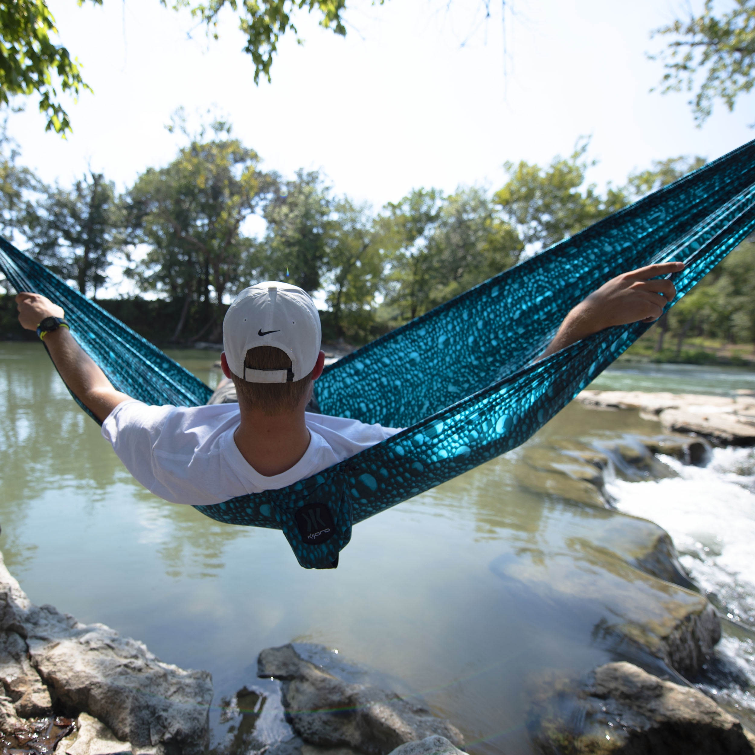 Kijaro Ultralight Portable Camping Hammock, Breathable Quick-Dry Nylon, Destination Print (Cayman Blue Iguana, 108 in. L x 57 in. W) 1s89z