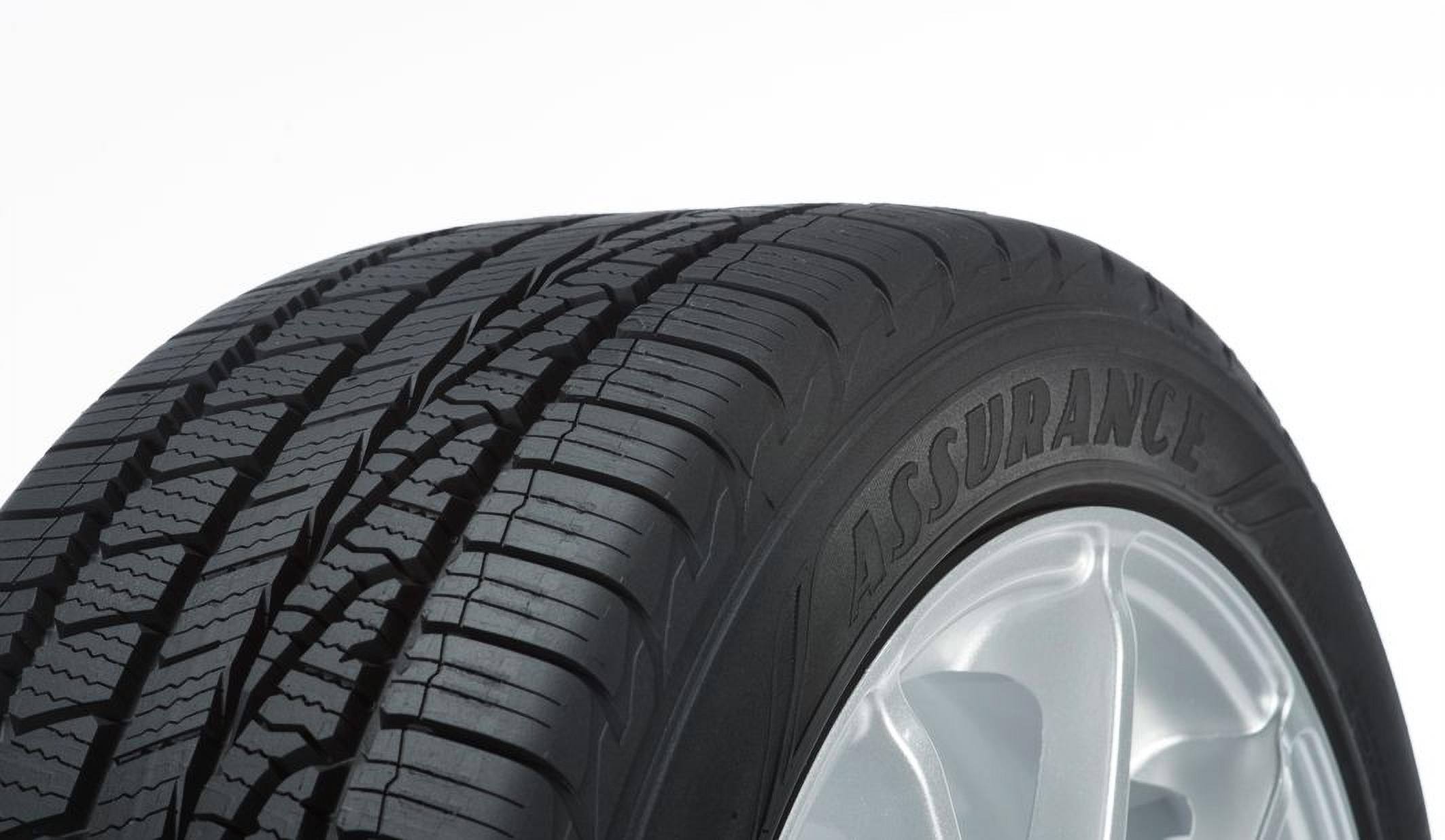 Goodyear Assurance WeatherReady All-Season Tire (215/65R17) jb828