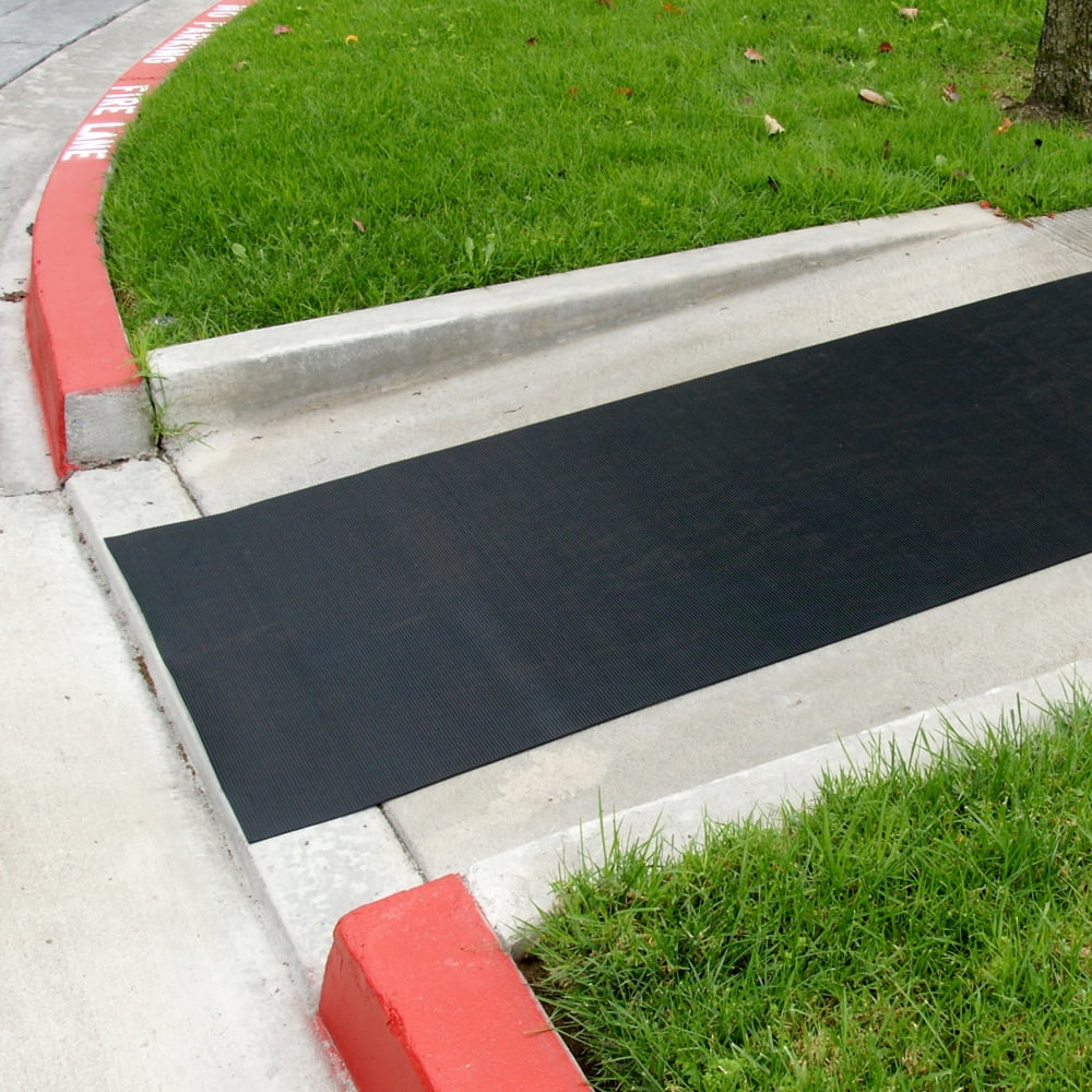 Rubber-Cal Ramp-Cleat Non-Slip Outdoor Rubber Mat (Black, 1/8 in x 3 ft x 15 ft) 7vp7j